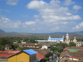 Granada, Nicaragua, rooftops and mountains – Best Places In The World To Retire – International Living